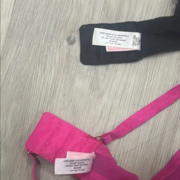 (2) 36D VS Very Sexy Push-up without Padding - Victoria’s Secret - Picture 7 of 7